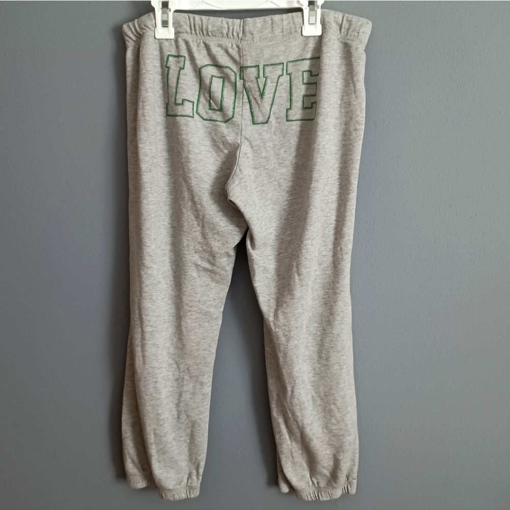 🌷3/$20🌷St. Patrick's "LOVE" sweatpants